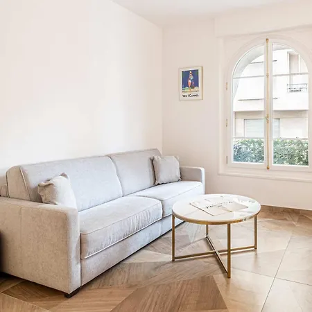 Le Pasteur Pour Confort En Plein Coeur De Apartment *